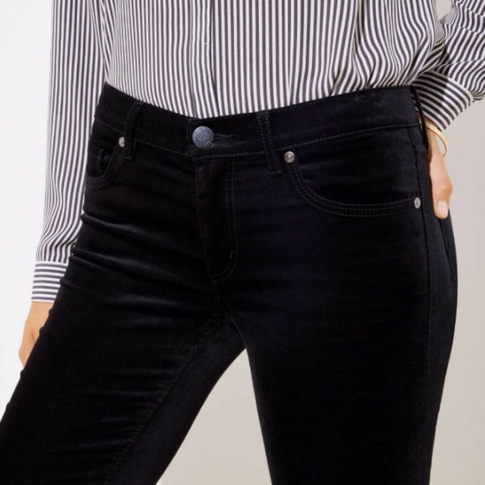 Ann Taylor Loft Classic Mid-Rise Modern Velvet Skinny Crop/Ankle Jeans in Black